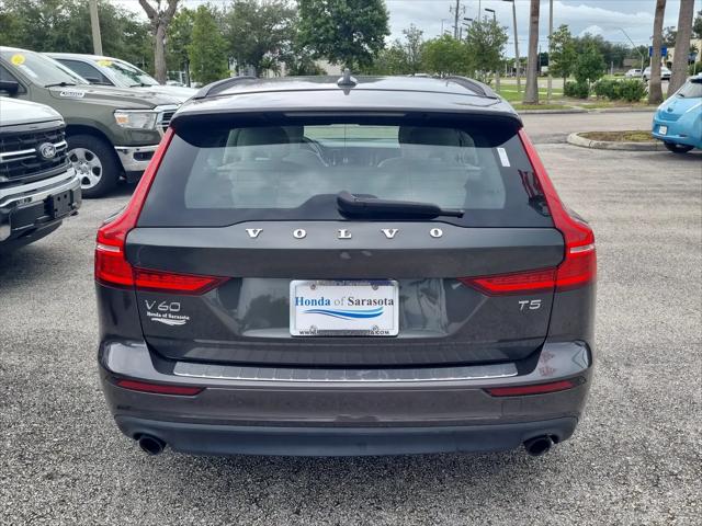 2020 Volvo V60 T5 Momentum