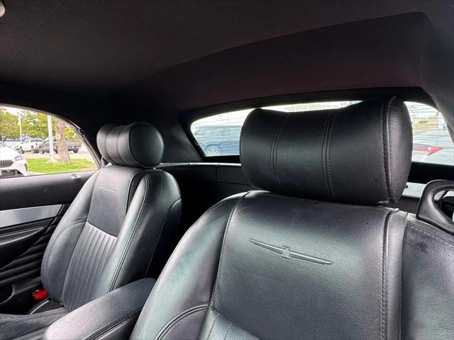 2004 Ford Thunderbird Premium