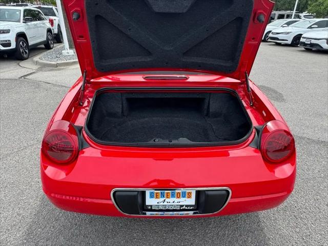 2004 Ford Thunderbird Premium