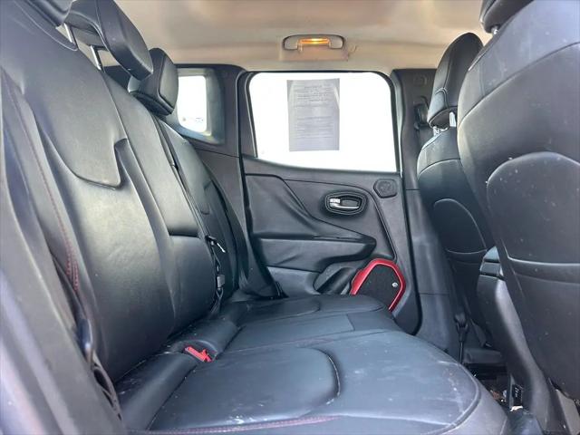 2016 Jeep Renegade Trailhawk
