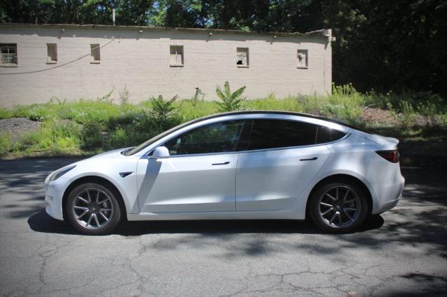 2020 Tesla Model 3 Standard Range Rear-Wheel Drive