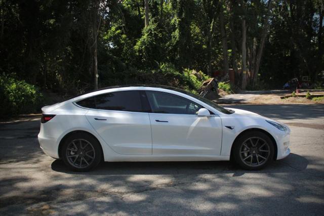 2020 Tesla Model 3 Standard Range Rear-Wheel Drive