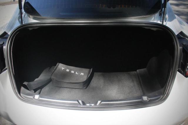 2020 Tesla Model 3 Standard Range Rear-Wheel Drive