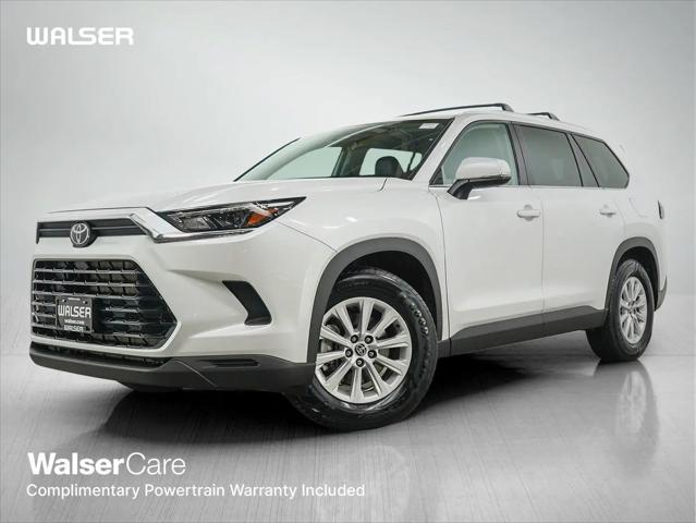 2024 Toyota Grand Highlander XLE for sale in Burnsville, MN