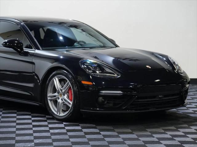 2017 Porsche Panamera Turbo
