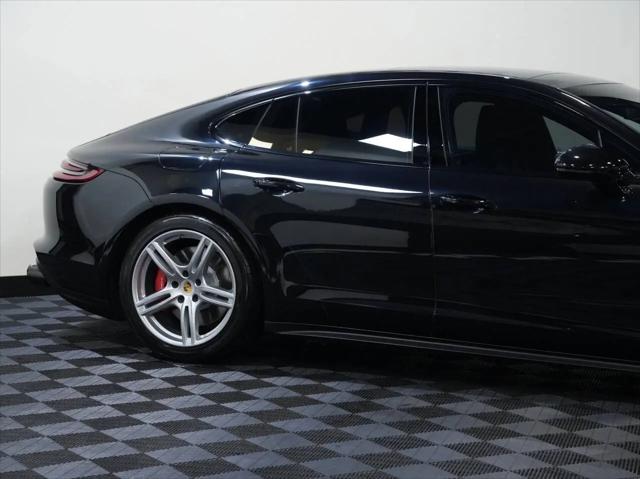 2017 Porsche Panamera Turbo