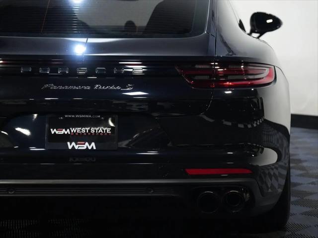 2017 Porsche Panamera Turbo