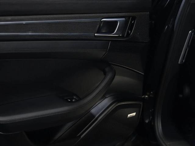 2017 Porsche Panamera Turbo