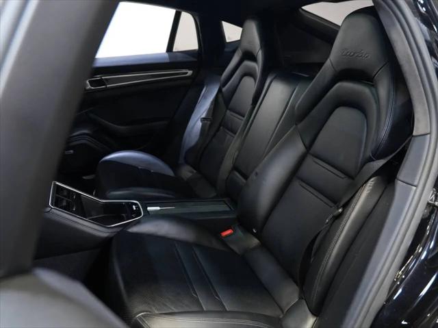 2017 Porsche Panamera Turbo