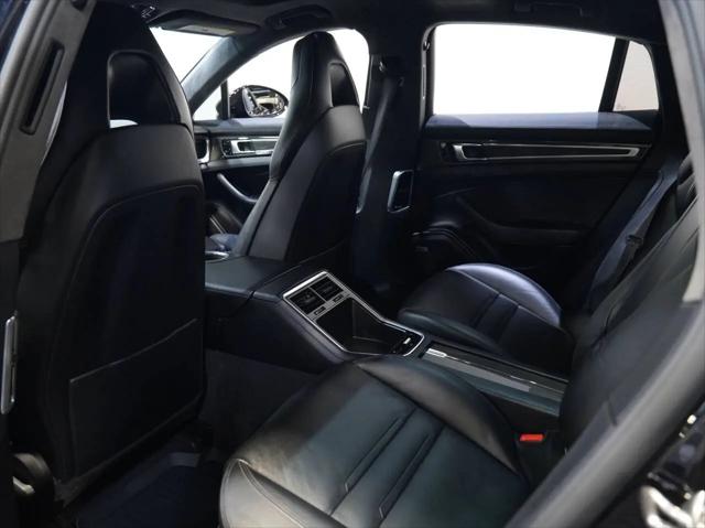 2017 Porsche Panamera Turbo