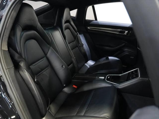 2017 Porsche Panamera Turbo