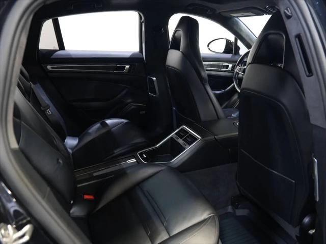 2017 Porsche Panamera Turbo