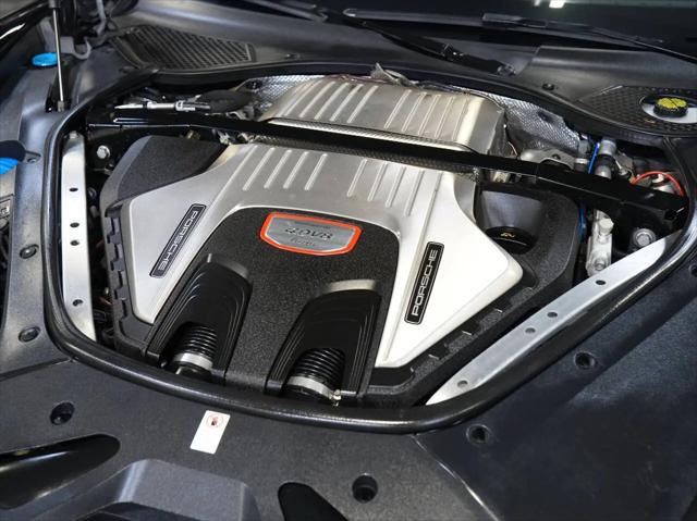 2017 Porsche Panamera Turbo