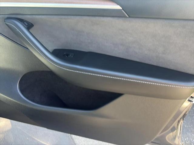 2023 Tesla Model Y RWD