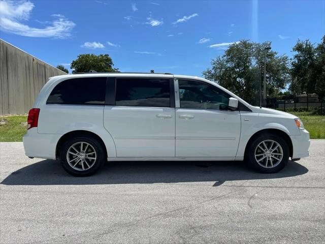 2014 Dodge Grand Caravan SXT 30th Anniversary