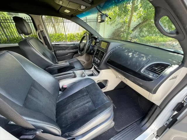 2014 Dodge Grand Caravan SXT 30th Anniversary