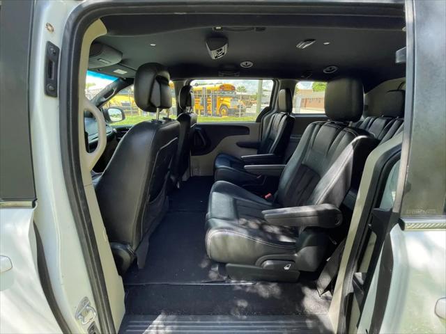 2014 Dodge Grand Caravan SXT 30th Anniversary