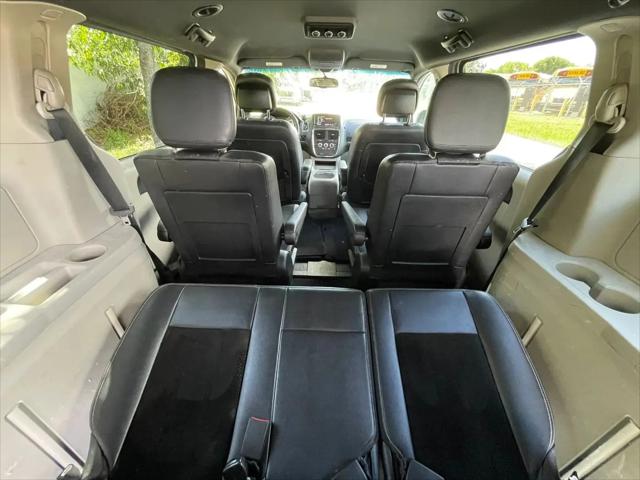 2014 Dodge Grand Caravan SXT 30th Anniversary
