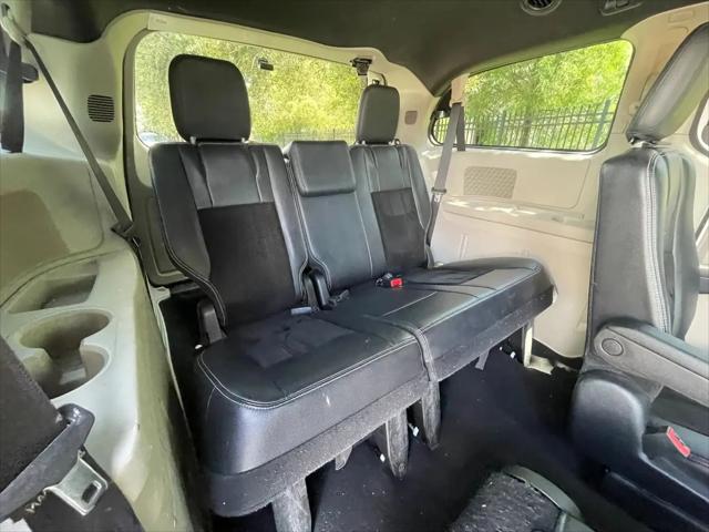2014 Dodge Grand Caravan SXT 30th Anniversary