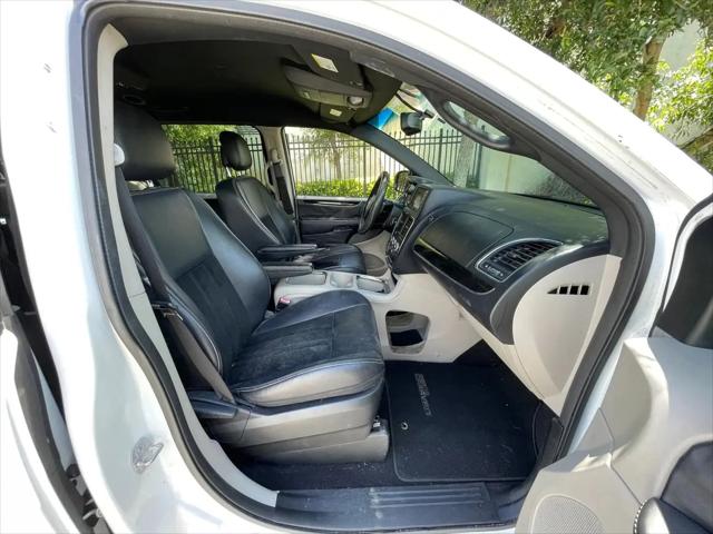 2014 Dodge Grand Caravan SXT 30th Anniversary