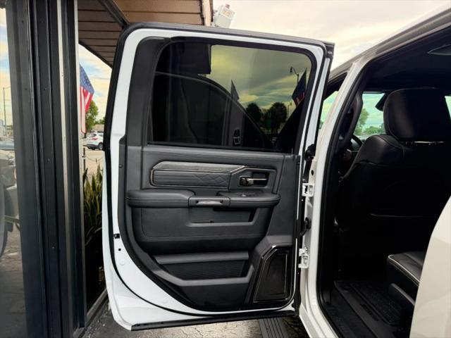 2026 Ram 3500 Limited Mega Cab 4x4 64 Box