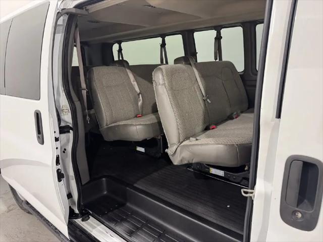 2023 Chevrolet Express Passenger RWD 3500 Extended Wheelbase LS
