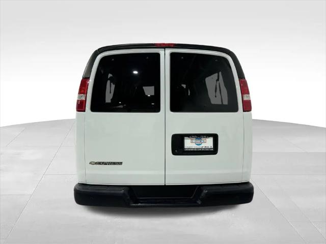 2023 Chevrolet Express Passenger RWD 3500 Extended Wheelbase LS
