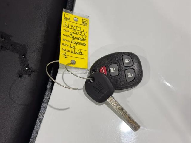 2023 Chevrolet Express Passenger RWD 3500 Extended Wheelbase LS