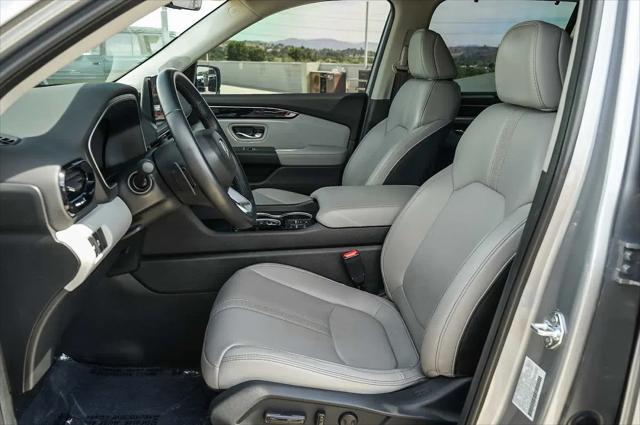 2023 Honda Pilot 2WD Touring