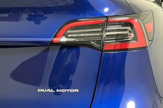 2021 Tesla Model Y Long Range Dual Motor All-Wheel Drive