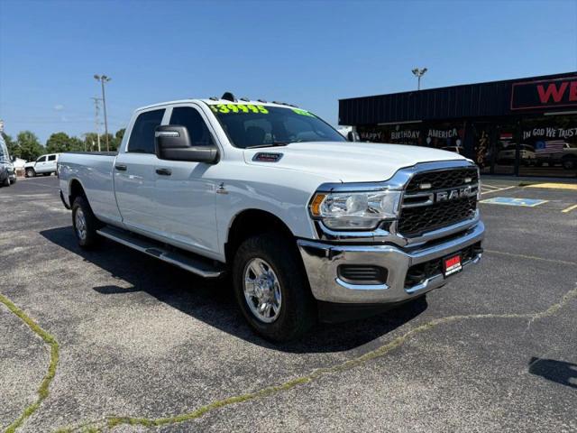 2023 Ram 3500 Tradesman Crew Cab 4x4 8 Box