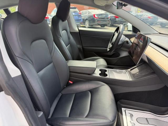2021 Tesla Model 3 Standard Range Plus Rear-Wheel Drive