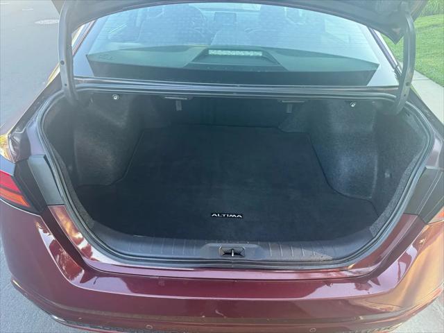 2025 Nissan Altima SV FWD