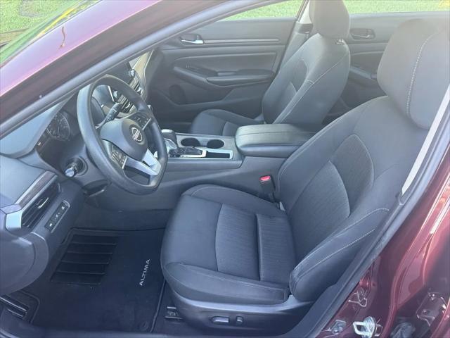 2025 Nissan Altima SV FWD