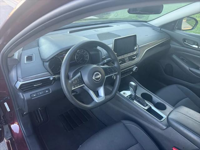 2025 Nissan Altima SV FWD