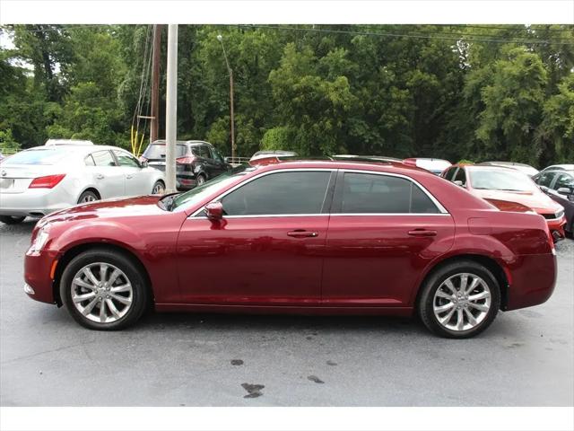 2019 Chrysler 300 Touring L AWD