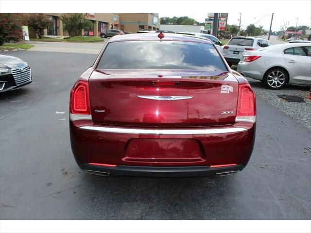 2019 Chrysler 300 Touring L AWD