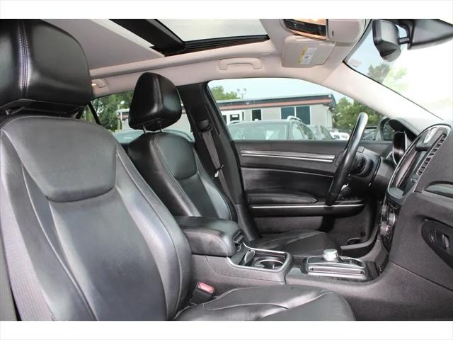 2019 Chrysler 300 Touring L AWD