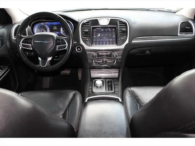 2019 Chrysler 300 Touring L AWD