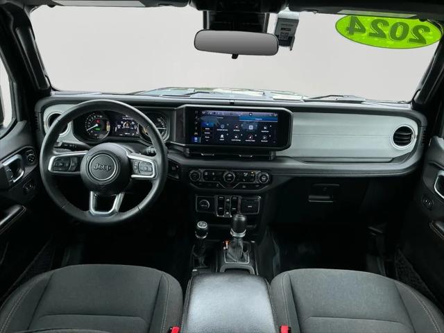2024 Jeep Wrangler 4xe Sahara 4xe