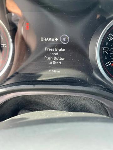 2017 Dodge Challenger SXT