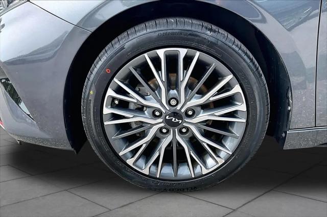 2022 Kia Forte GT-Line