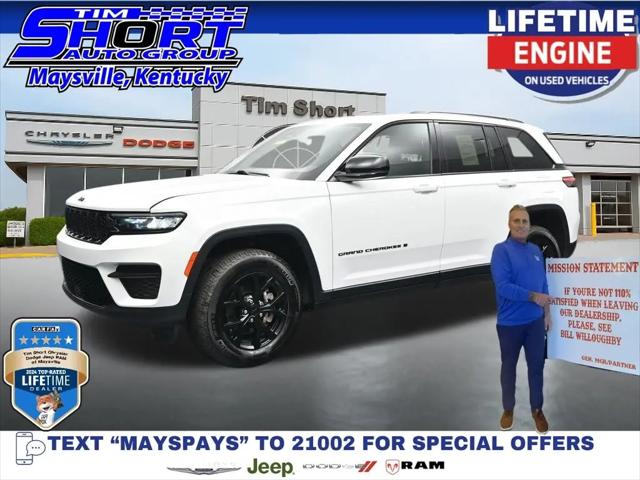 2025 Jeep Grand Cherokee Altitude 4x4 for sale in Maysville, KY