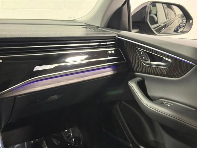 2023 Audi Q8 Premium Plus 55 TFSI quattro Tiptronic