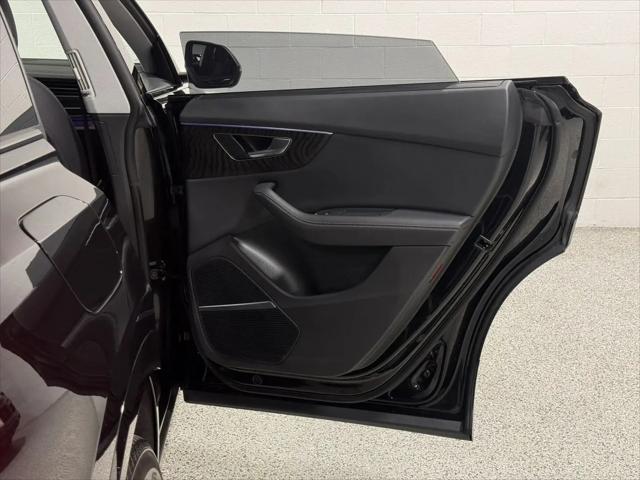 2023 Audi Q8 Premium Plus 55 TFSI quattro Tiptronic