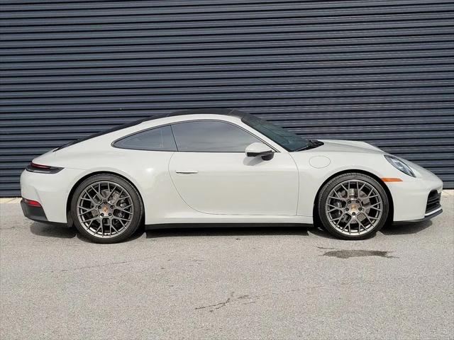 2025 Porsche 911 Carrera T