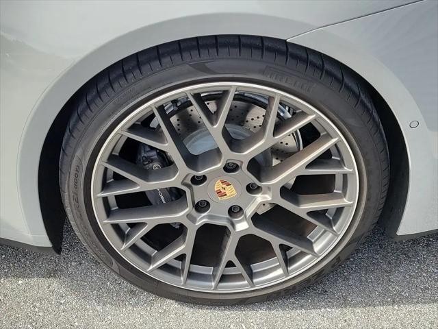 2025 Porsche 911 Carrera T