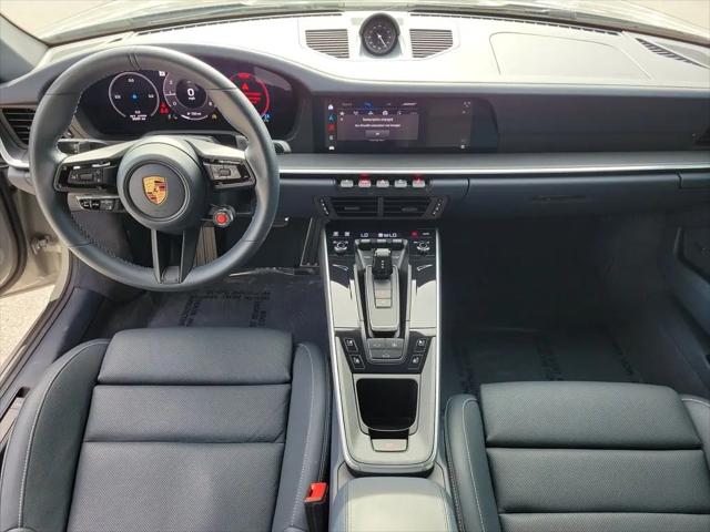 2025 Porsche 911 Carrera T
