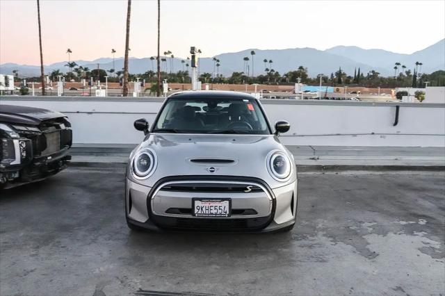 2024 MINI SE Hardtop Cooper