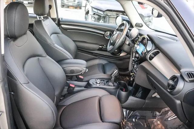 2024 MINI SE Hardtop Cooper